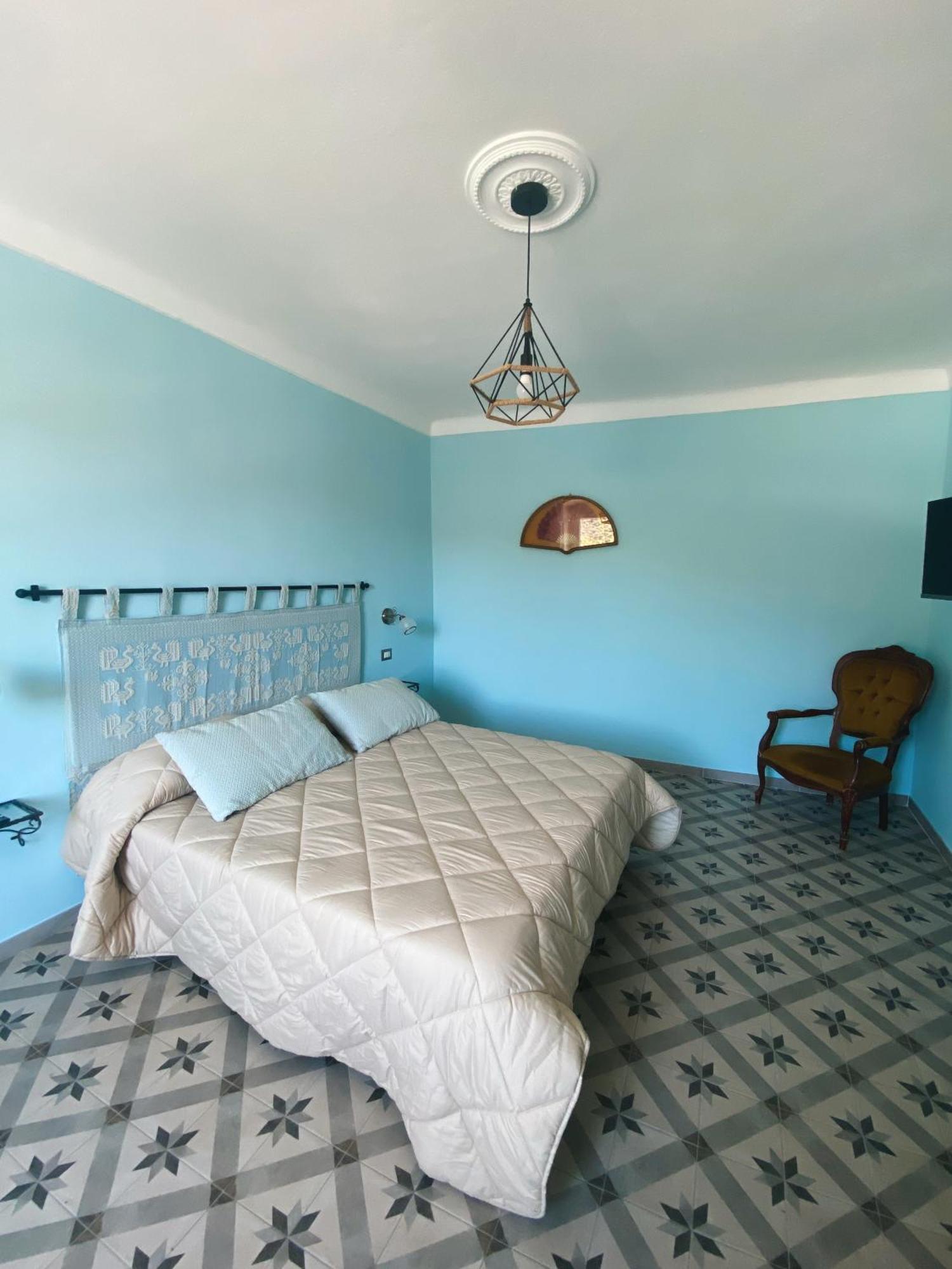 Tra I Due Ponti Hotel Bosa Luaran gambar
