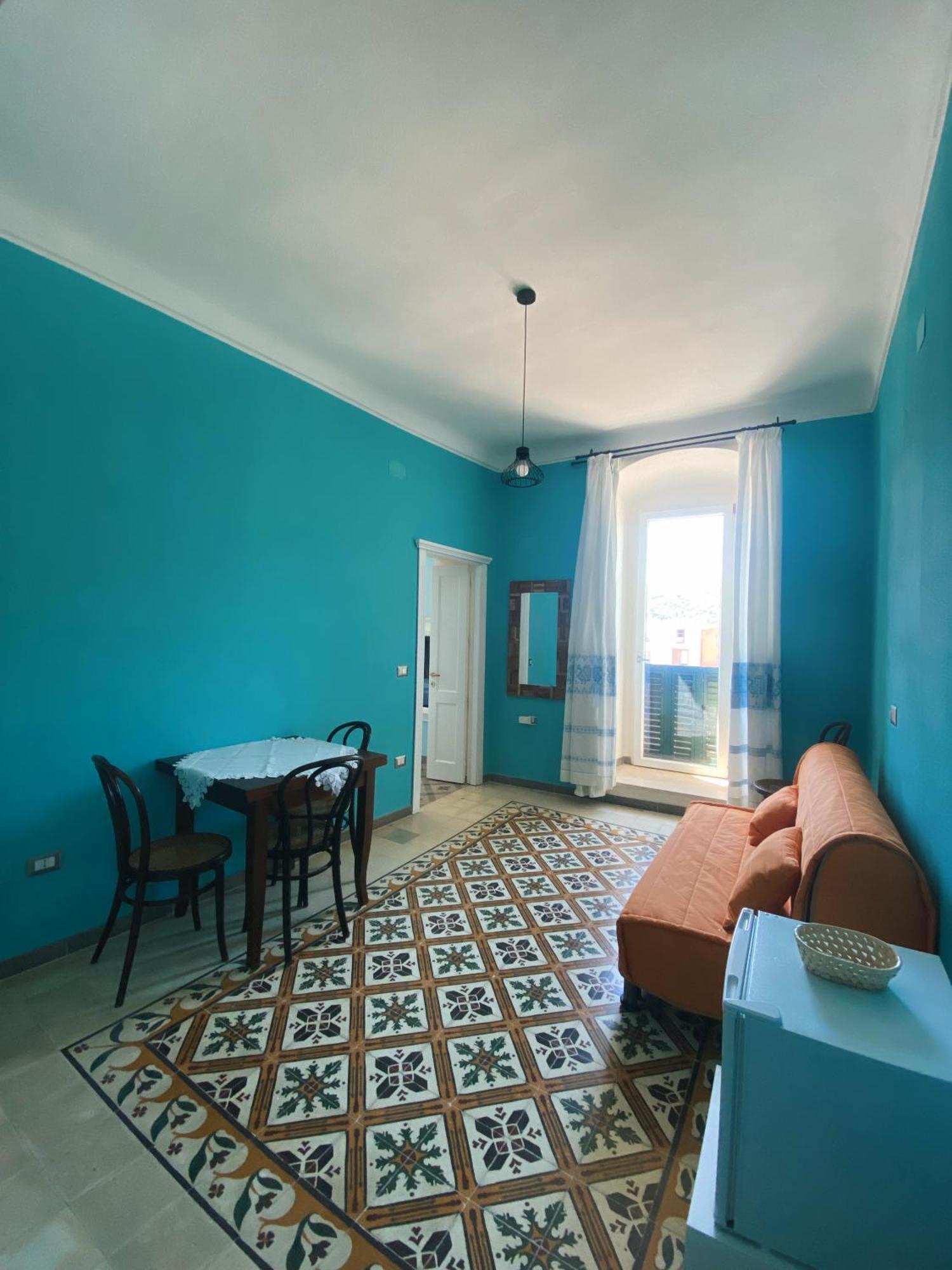 Tra I Due Ponti Hotel Bosa Luaran gambar